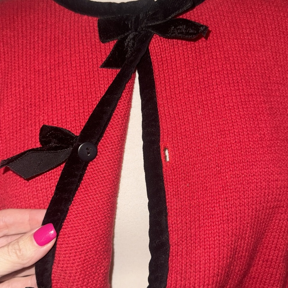 Curio Button down Sweater - Picture 5 of 7